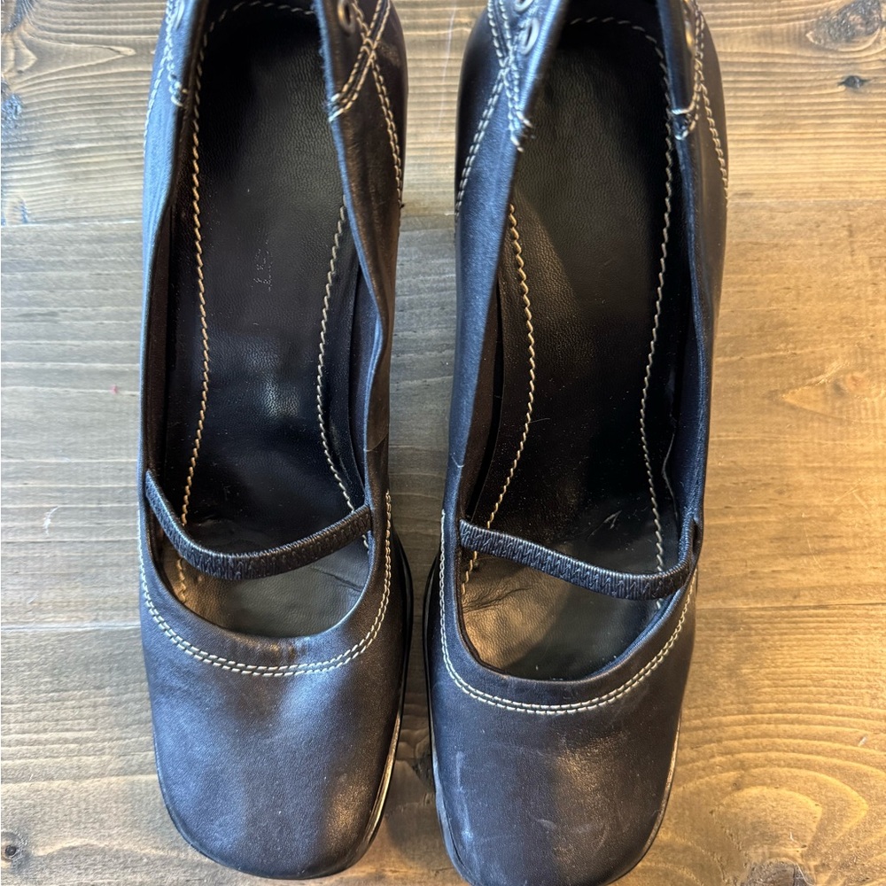 Nine West Black Leather Mary Jane Heels Contrast Stitching Women’s 8.5